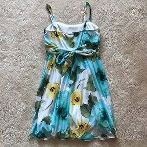 Iz Byer Size Small Floral Dress